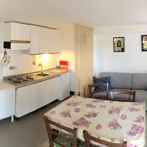 https://casa-elba-relax.it-tuscanyhotel.com