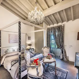 https://sweet-tuscany.it-tuscanyhotel.com